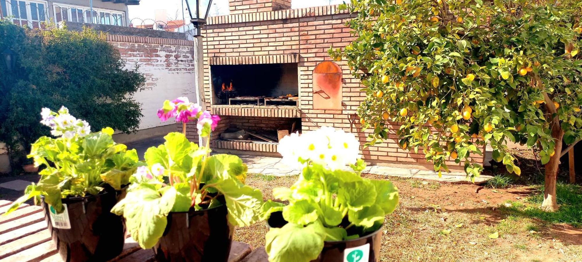 Casa Bravo Bed & Breakfast Mendoza Luaran gambar